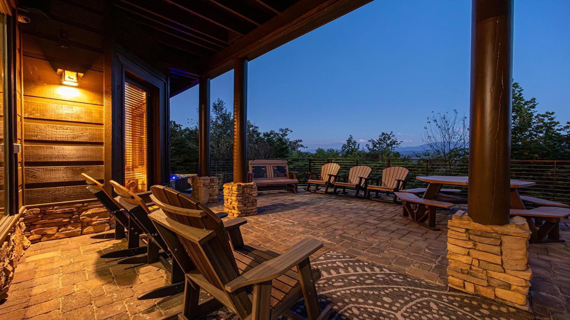 Five Bears Mountain View Lodge 塞维尔维尔 外观 照片