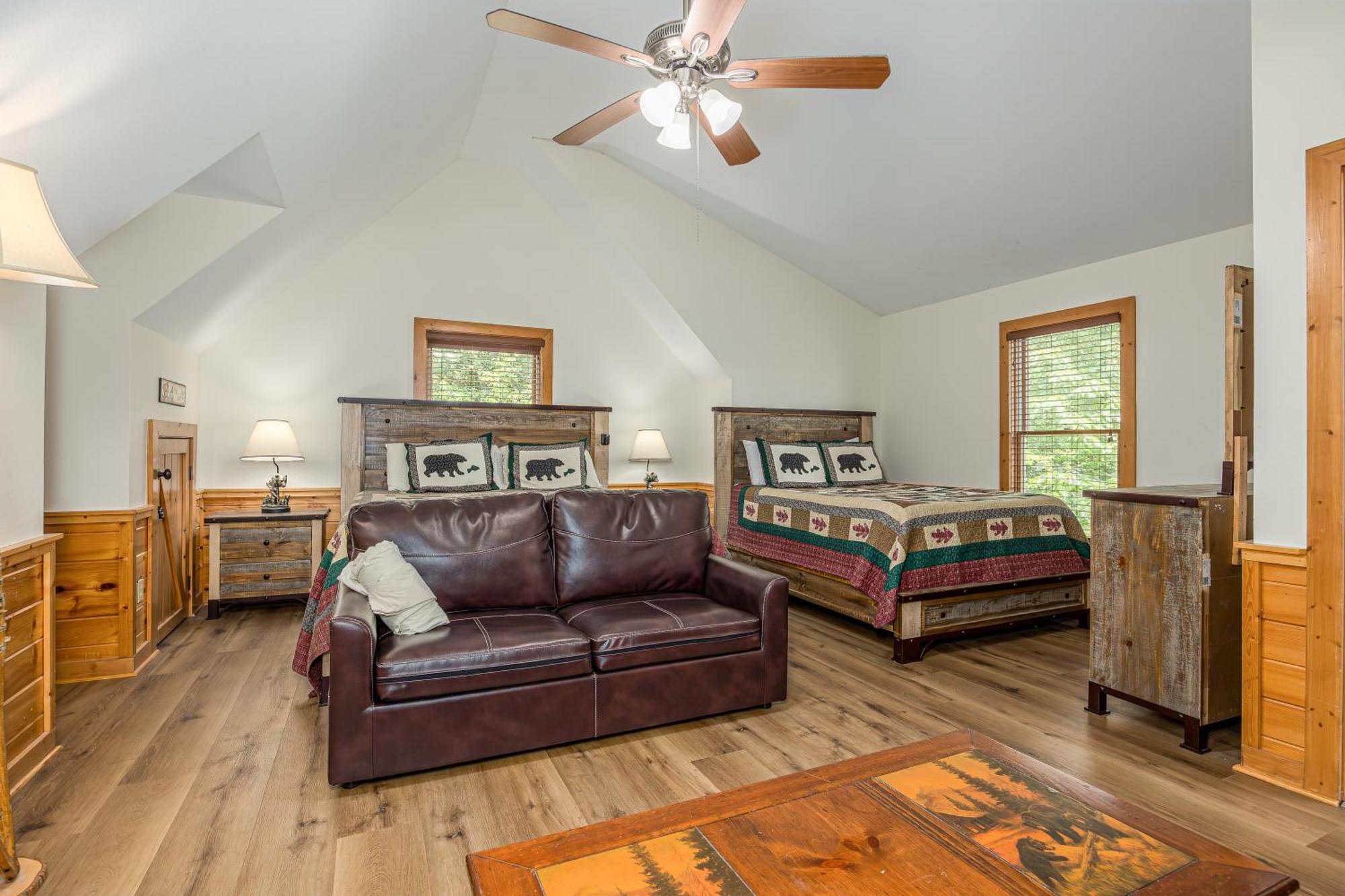 Five Bears Mountain View Lodge 塞维尔维尔 外观 照片