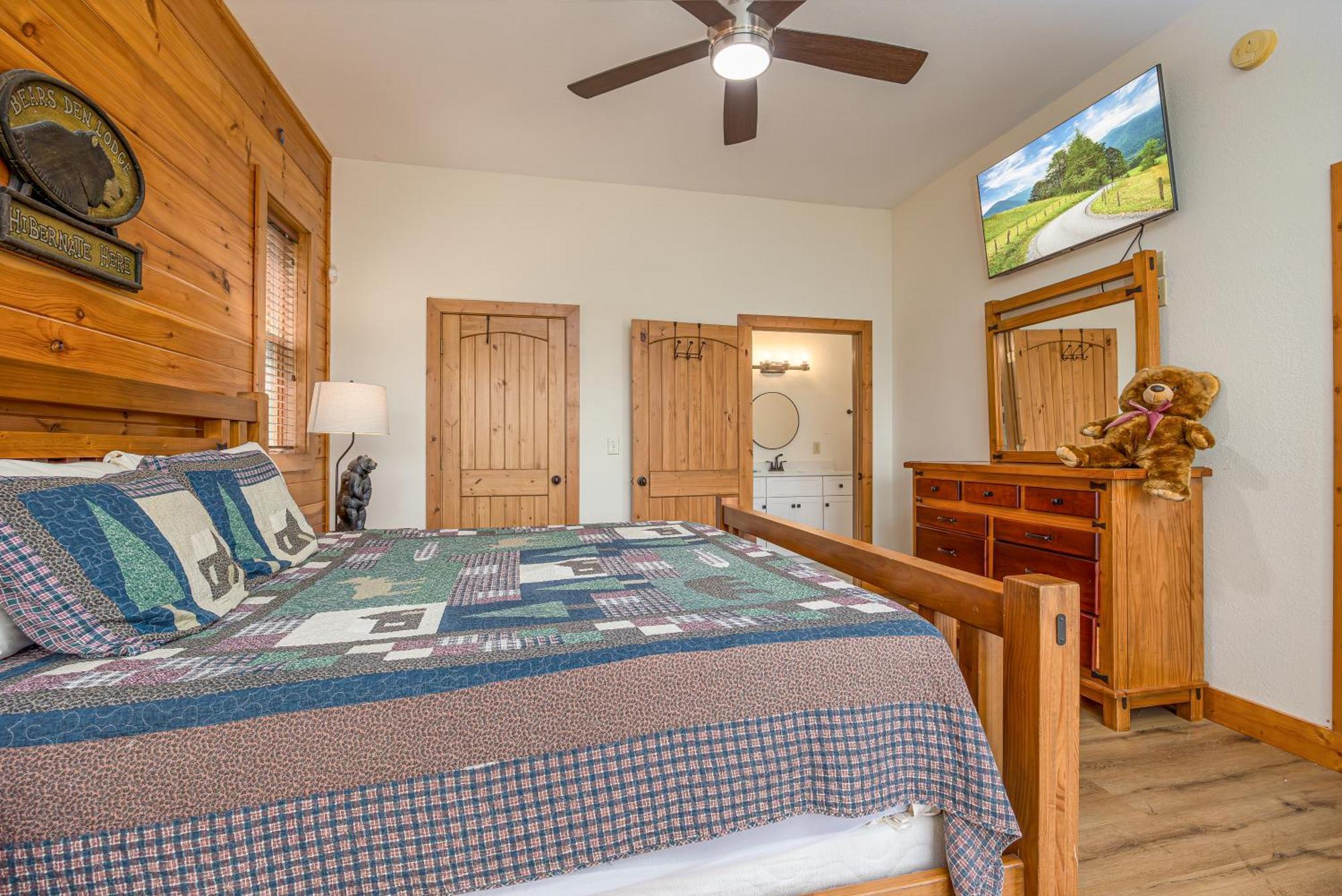 Five Bears Mountain View Lodge 塞维尔维尔 外观 照片