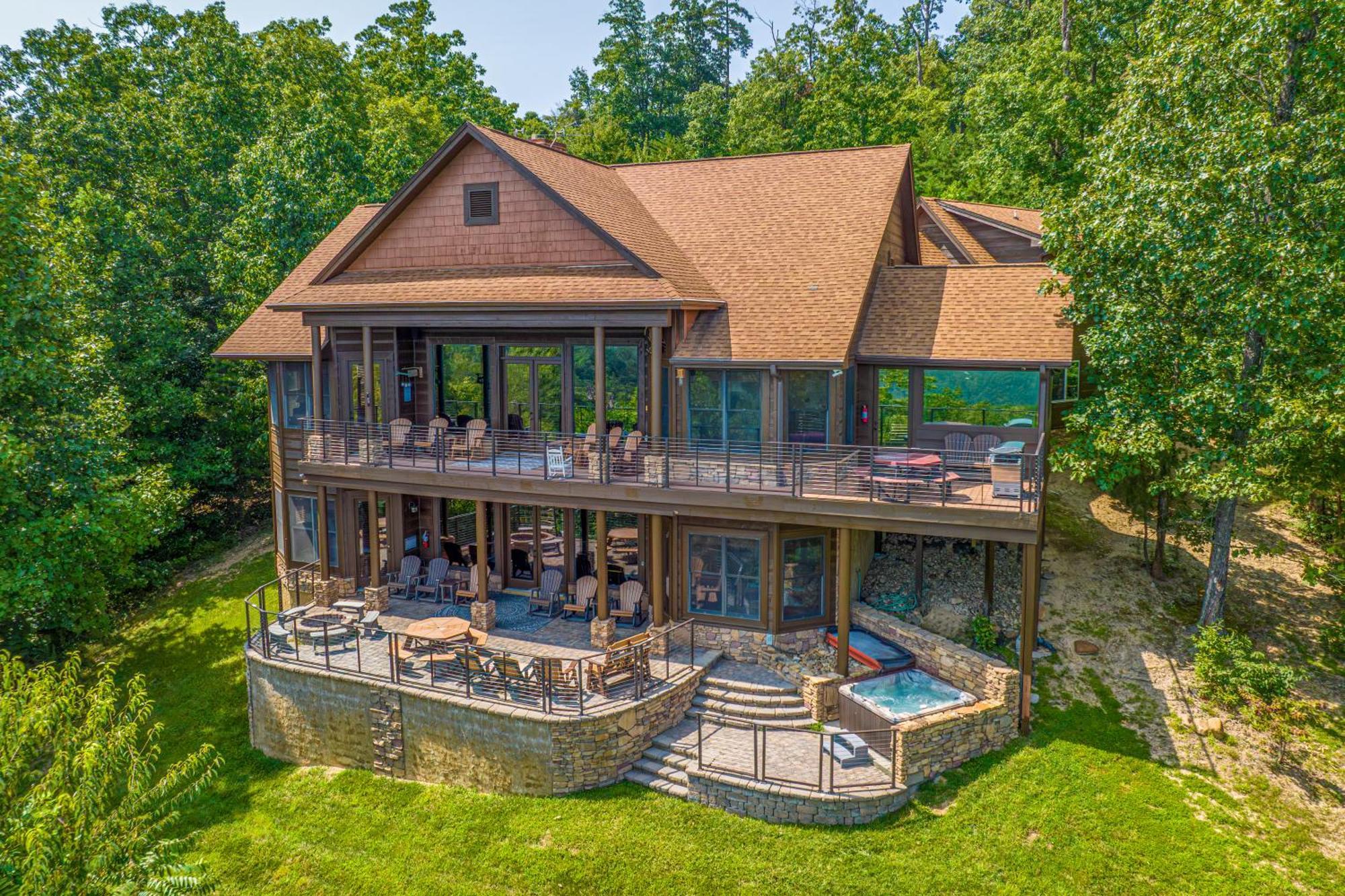 Five Bears Mountain View Lodge 塞维尔维尔 外观 照片