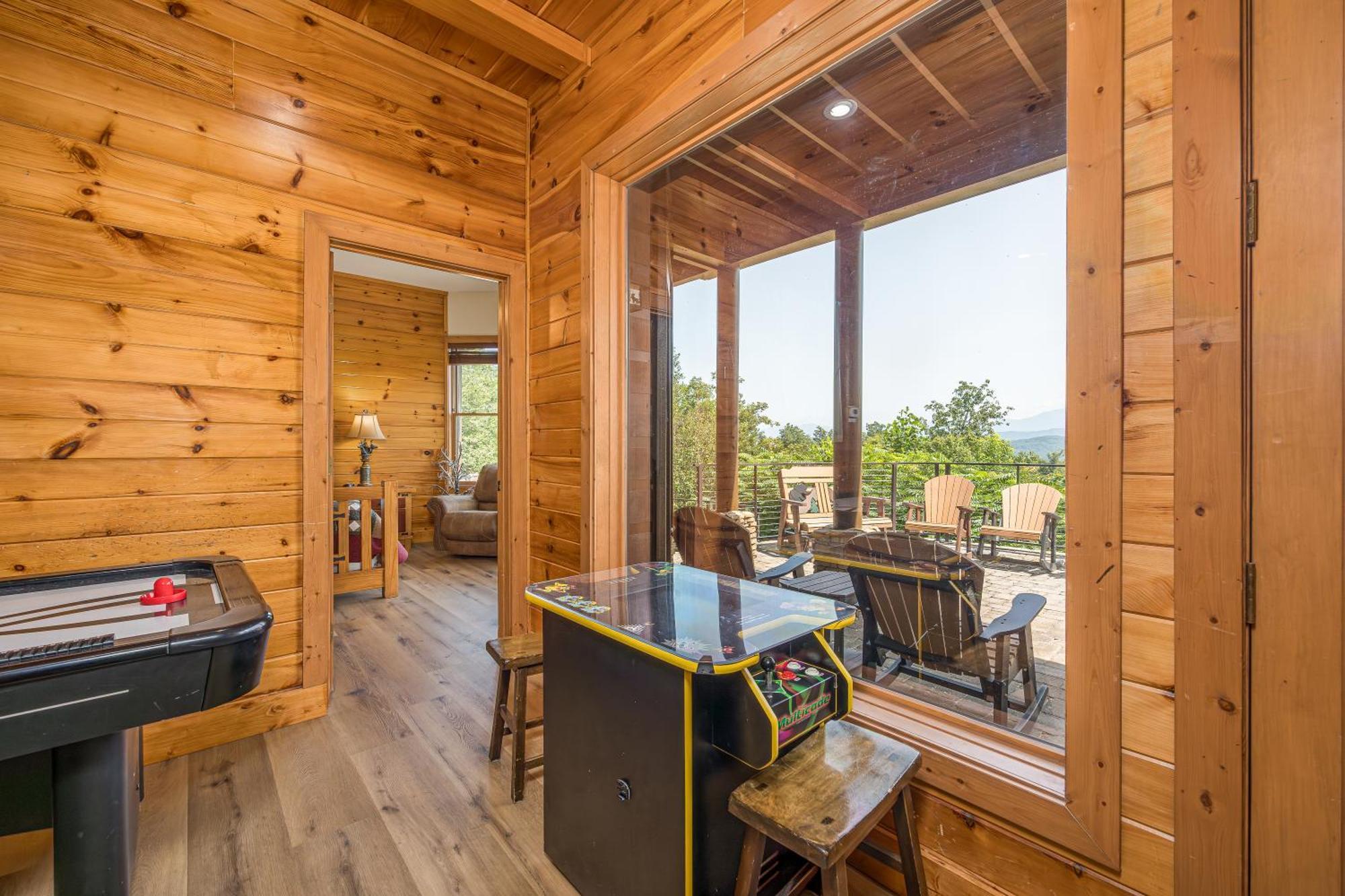 Five Bears Mountain View Lodge 塞维尔维尔 外观 照片