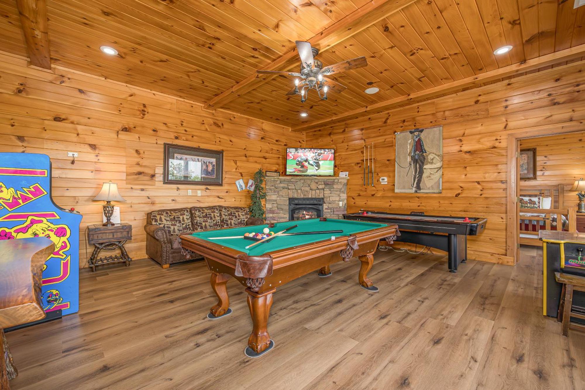 Five Bears Mountain View Lodge 塞维尔维尔 外观 照片