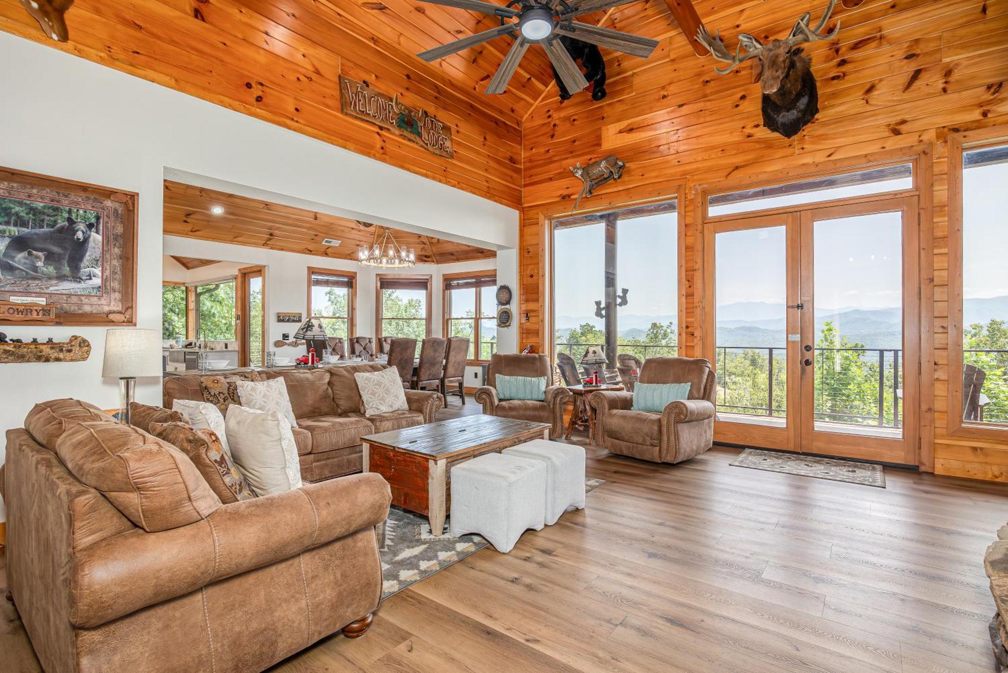 Five Bears Mountain View Lodge 塞维尔维尔 外观 照片